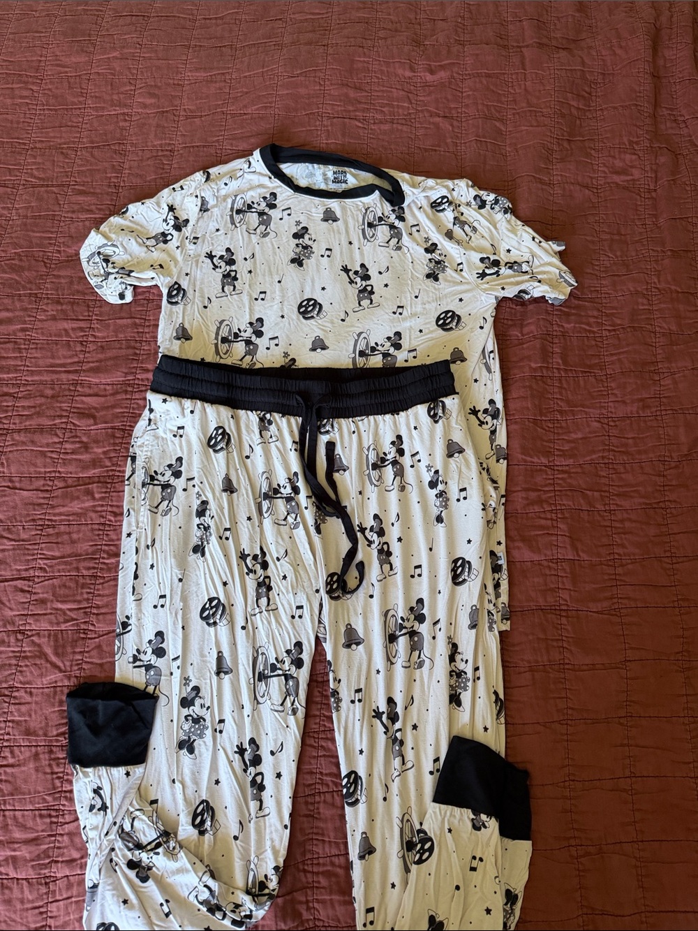 Women White & Black Mickey Print Pajama Set - Brand: Made With Magic